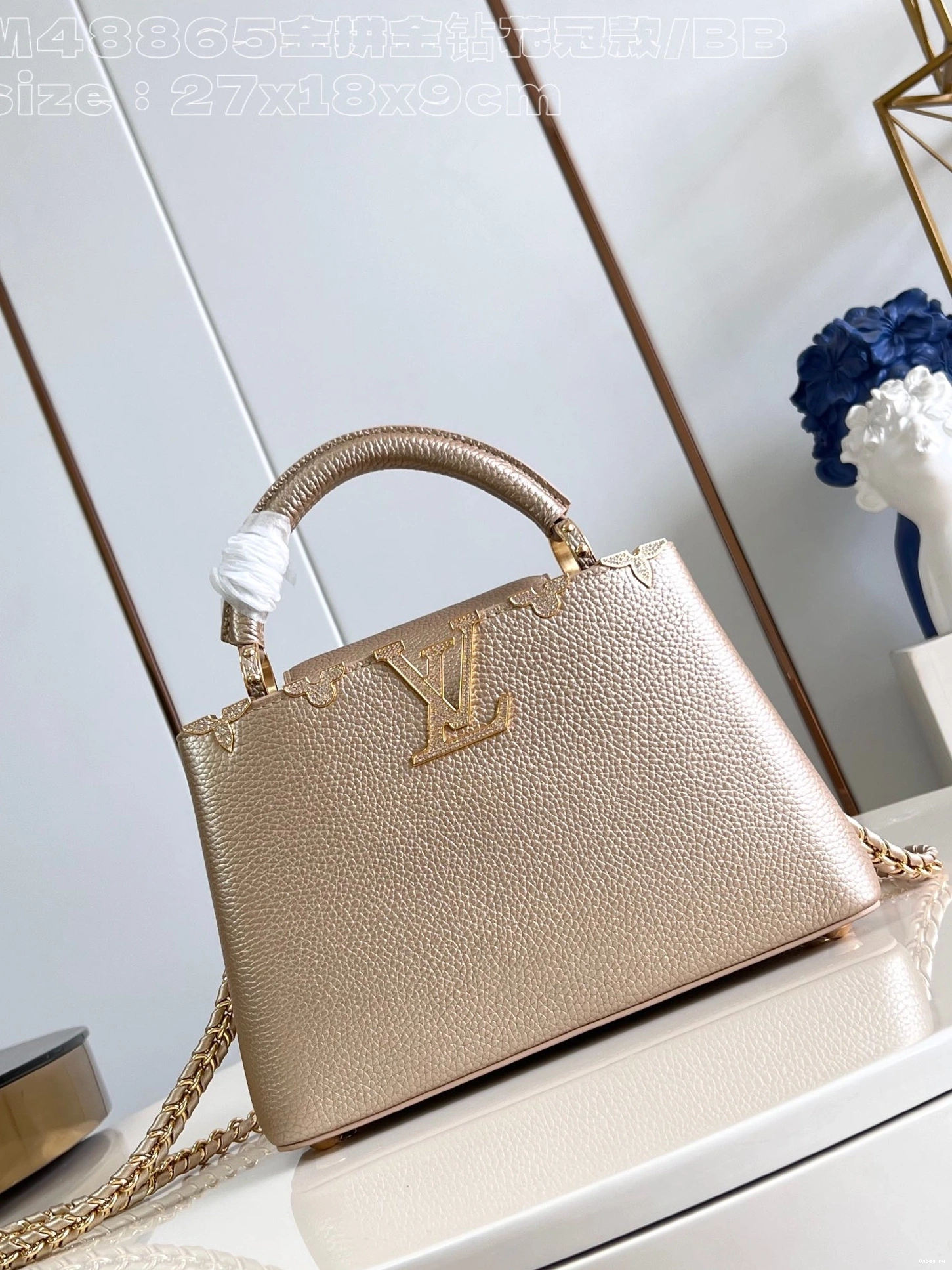 BB-27*18*9CM VUITTON CAPUCINES LOUIS 0713